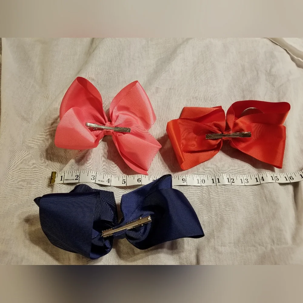 Lot of 3 Jumbo girls Bows for hair